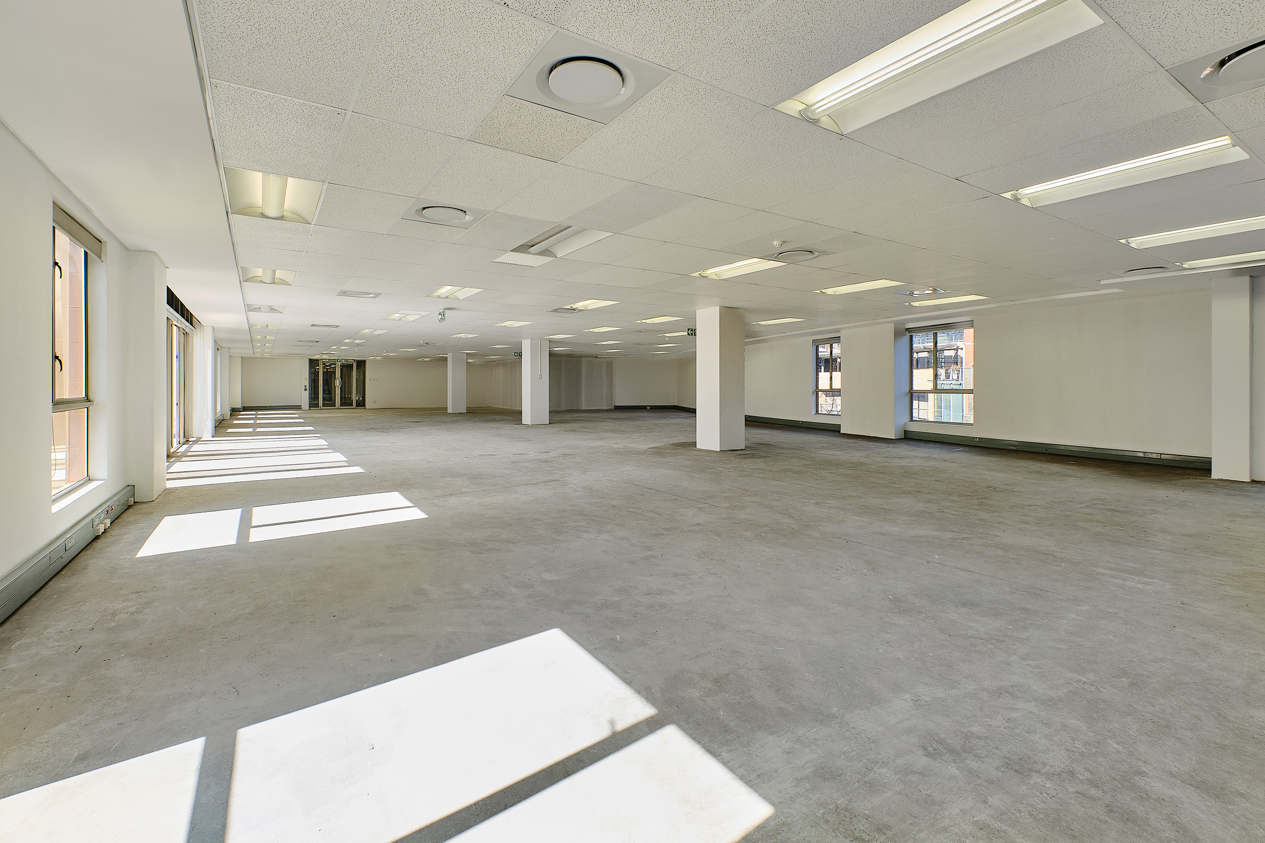 10 High Street 535m²